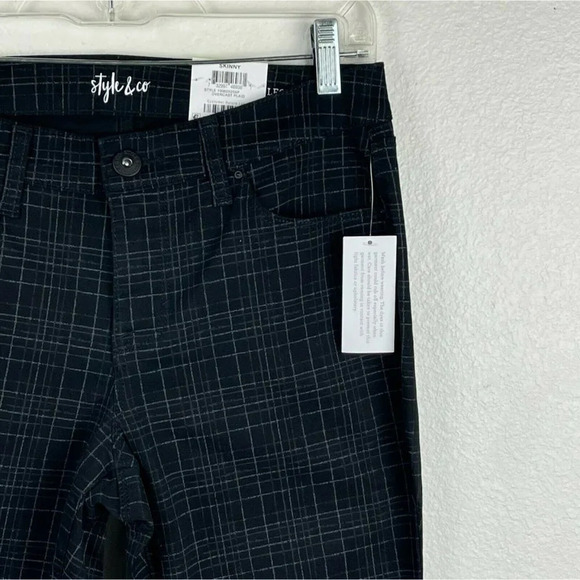 Style & Co. Pants Women's Sz 4P Skinny Curvy Fit Mid Rise Overcast Plaid Black - Picture 7 of 9